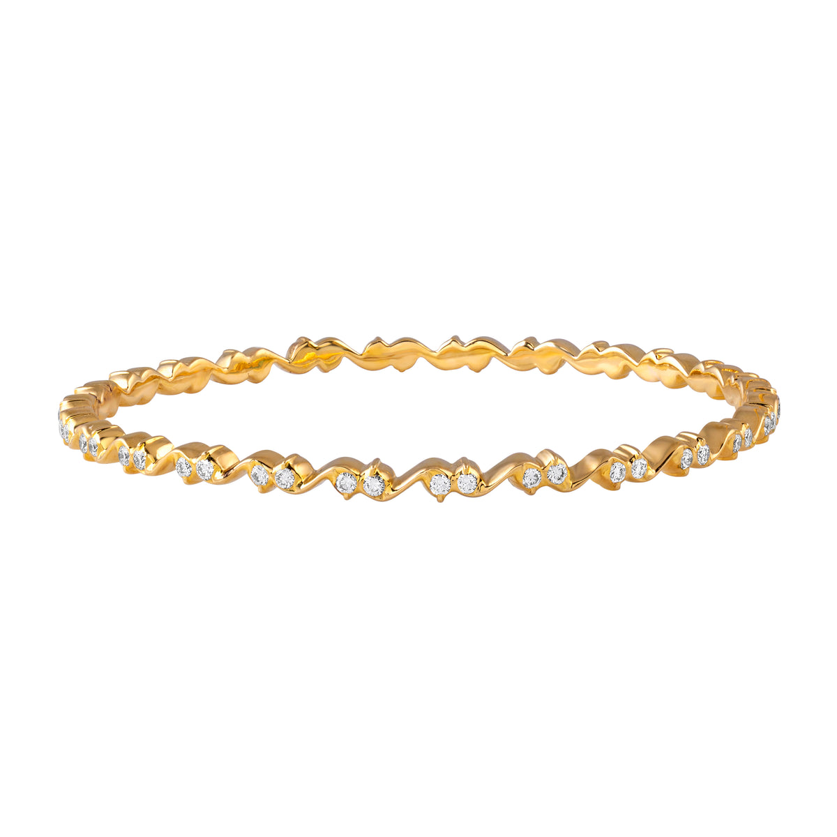 Twisted / Rope-inspired Pattern / Close Setting Bangle