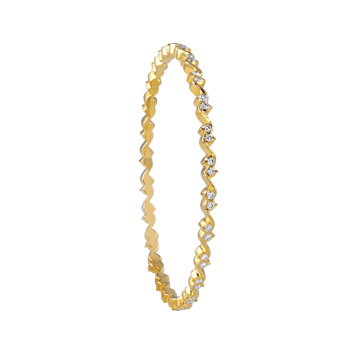 Twisted / Rope-inspired Pattern / Close Setting Bangle