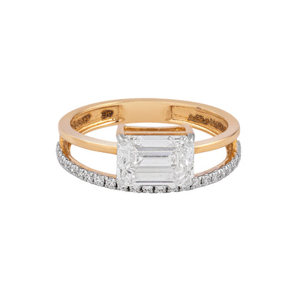 Emerald cut ring - view 1